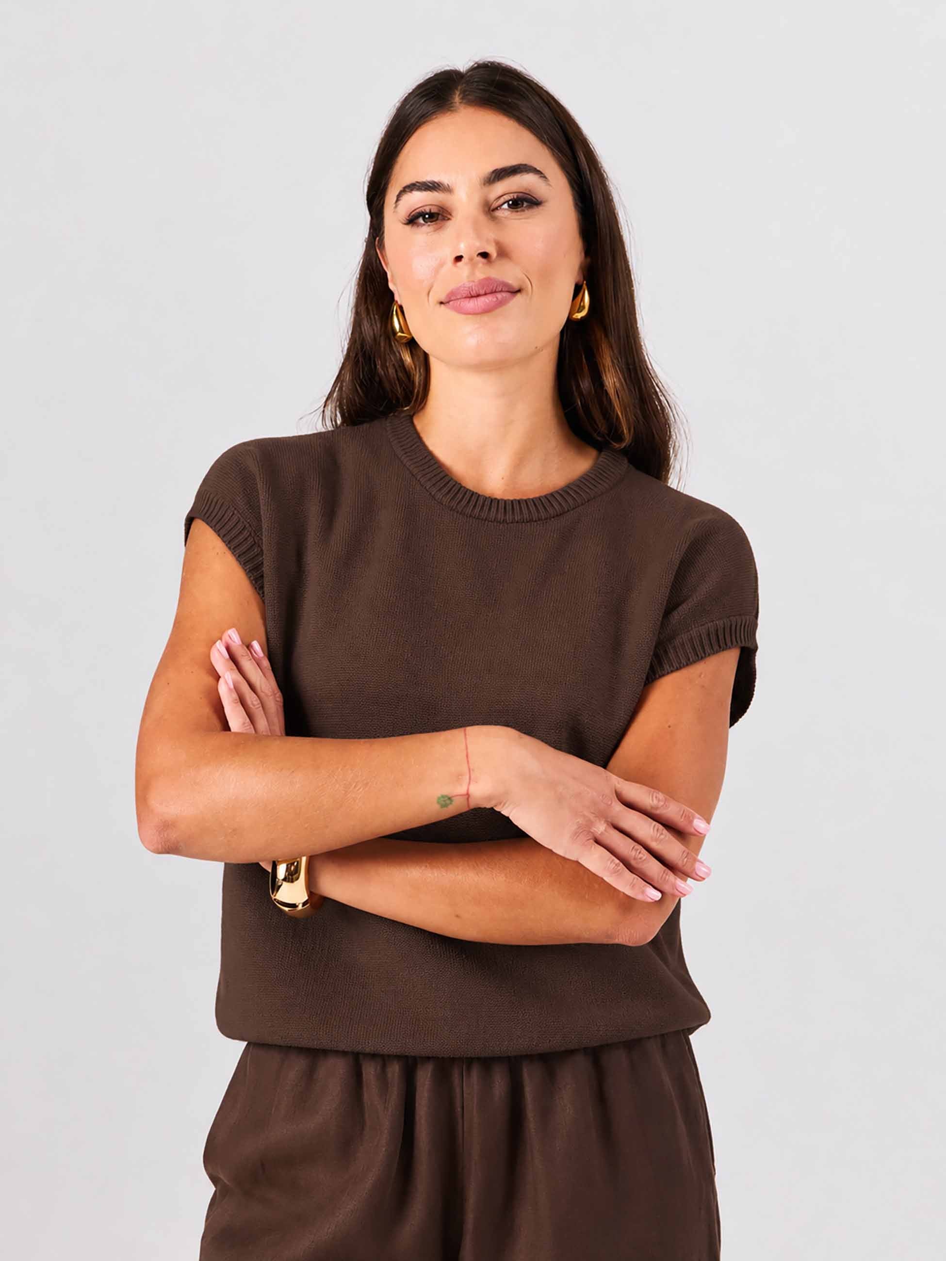 Lee Cotton Knit Vest- Coffee Bean - Image 2