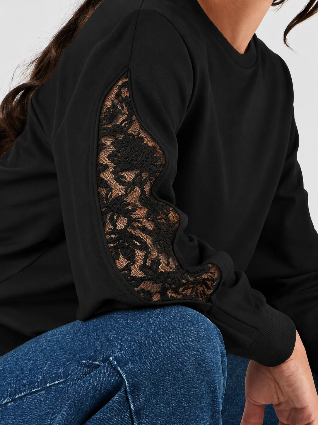 Lucy Sweatshirt - Black - Image 5
