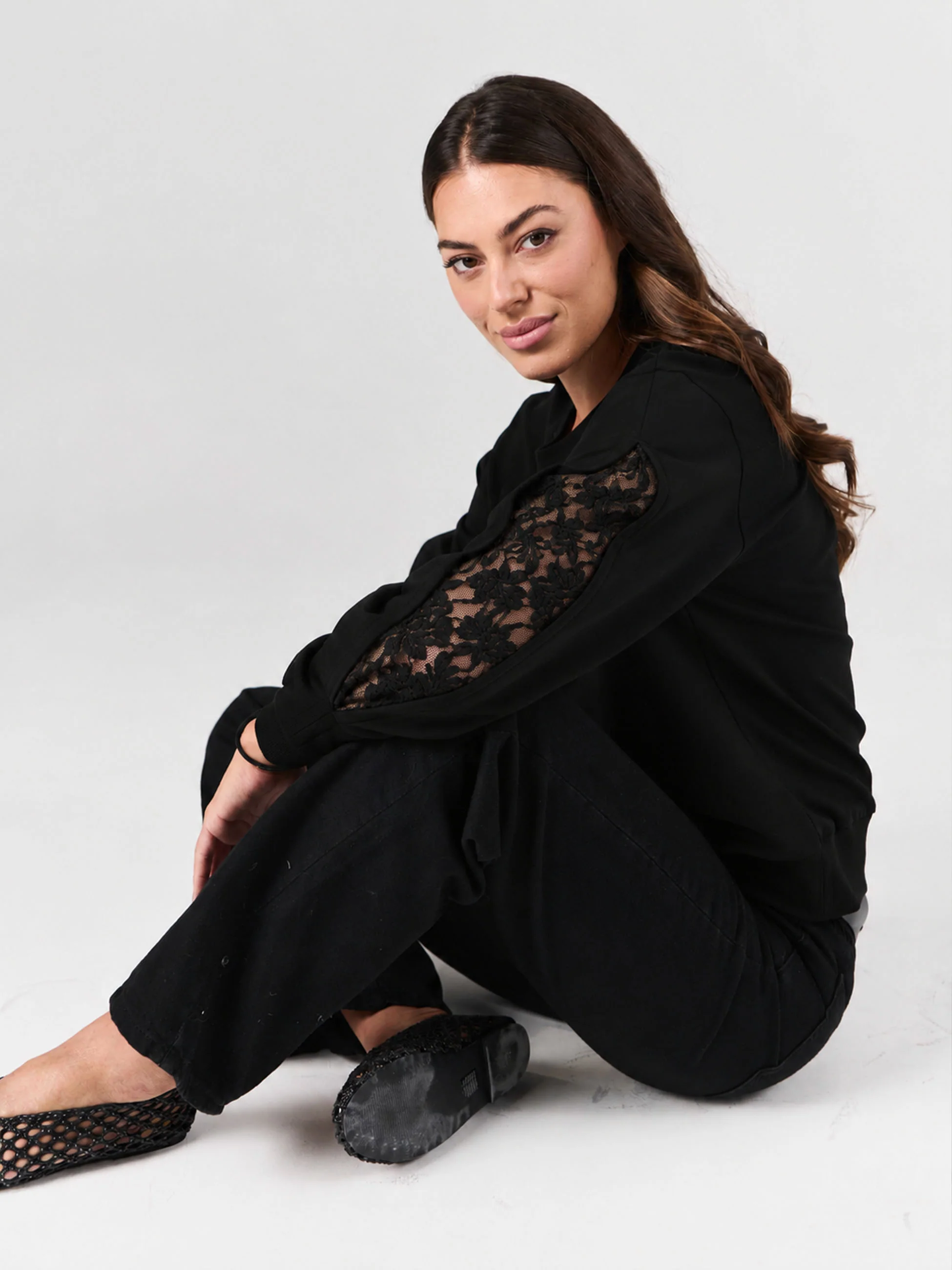 Lucy Sweatshirt - Black - Image 6