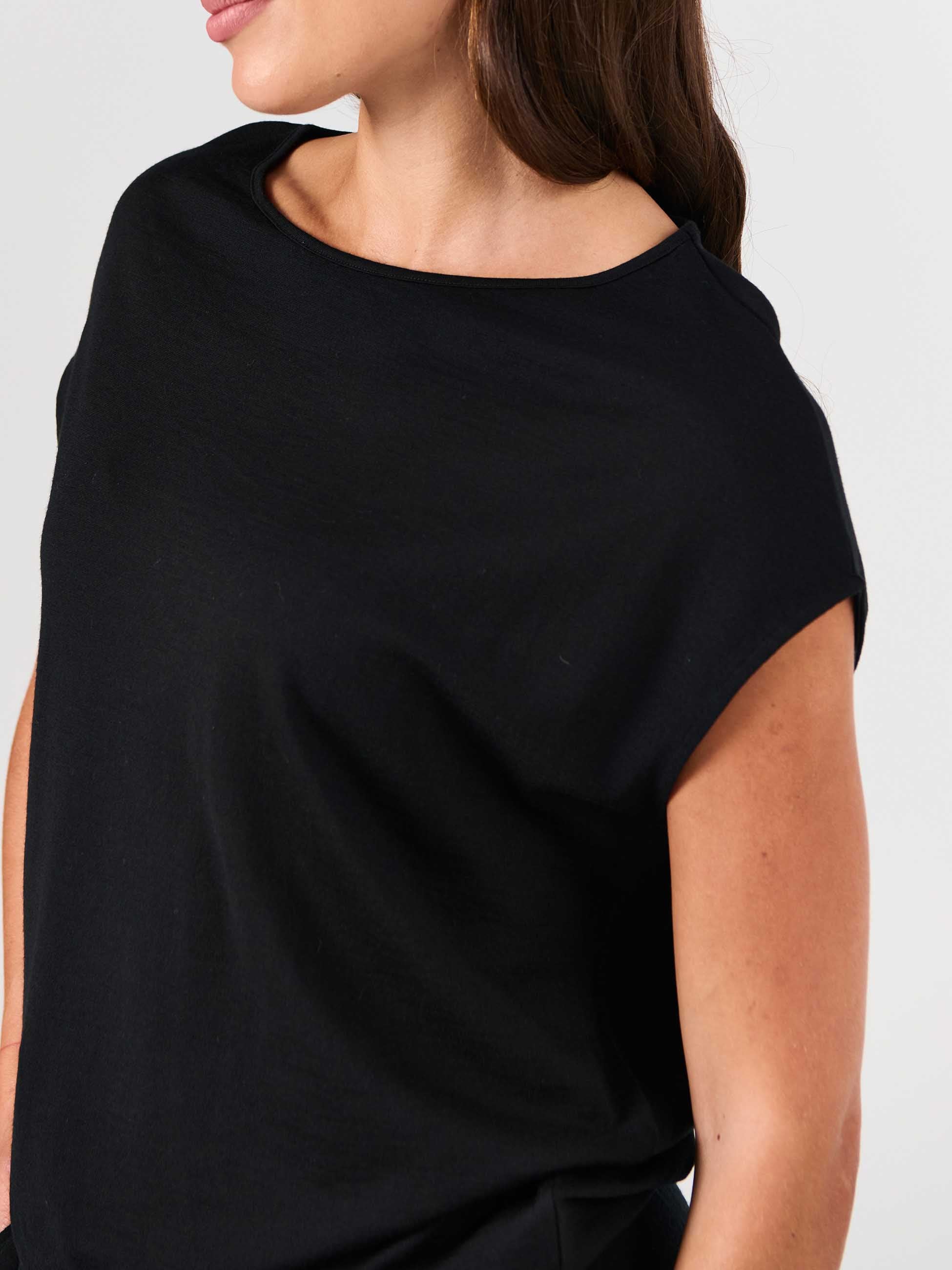 Luxe Layer Merino Wool Tee - Black - Image 5