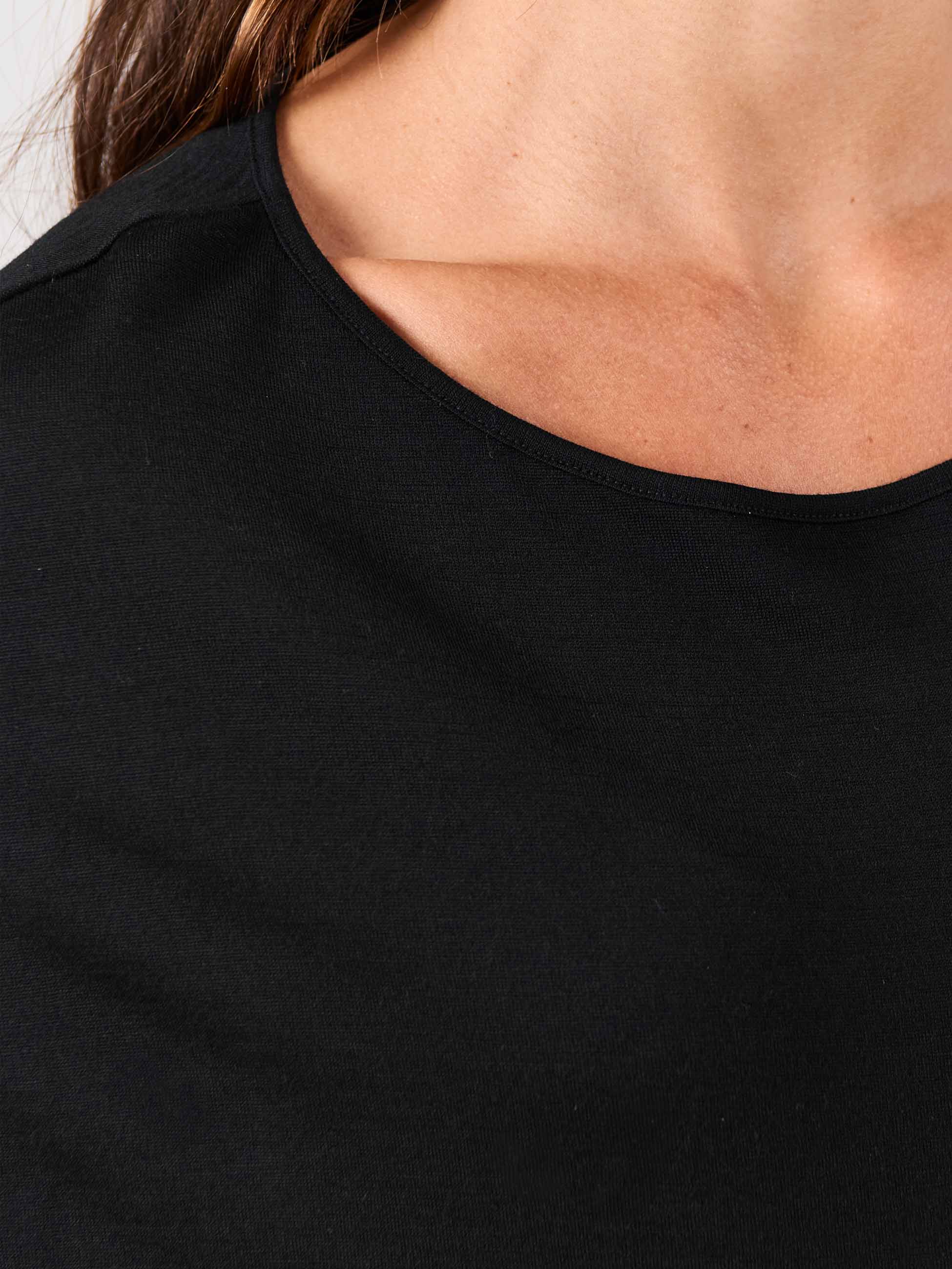 Luxe Layer Merino Wool Tee - Black - Image 7