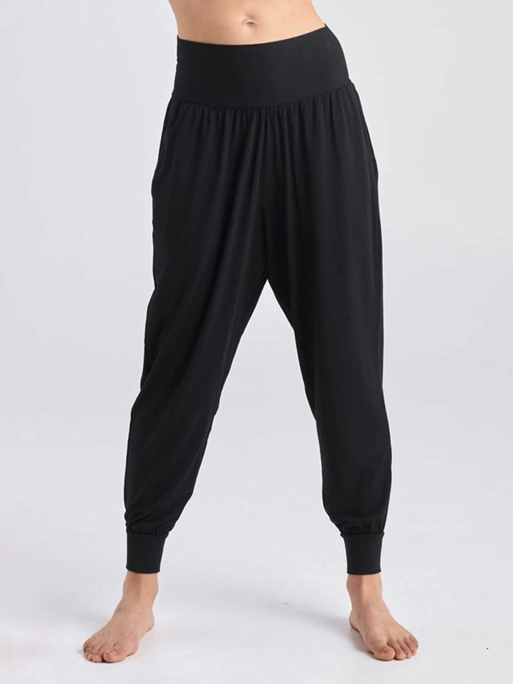 Nomad Relax Pant Regular Length - Black - Image 5